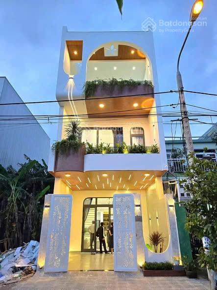 Cần bán gấp nhà mới thủ dầu một, bình dương. đất sạch, pháp lý đầy đủ, dọn vào ở ngay.