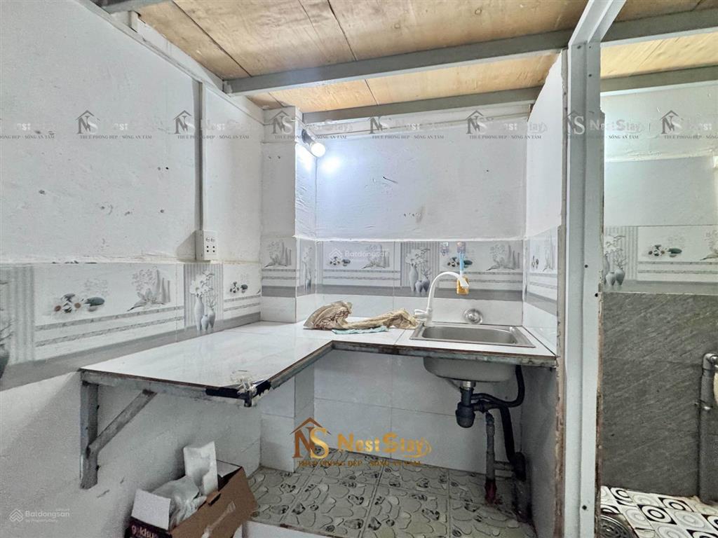 Cho thuê phòng trọ sinh viên giá siêu rẻ chỉ 2.500.000, thang máy, hầm xe bự