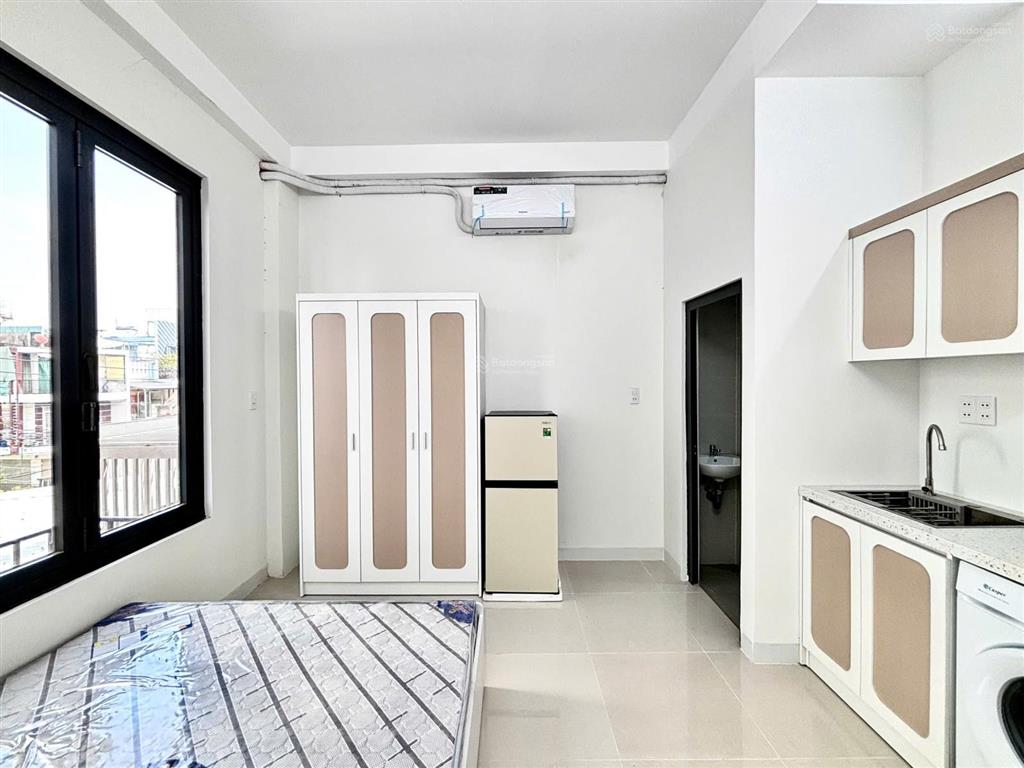 Căn hộ dịch vụ cho thuê full nội thất mới ngay trên đường số 5 cạnh aeon tân phú