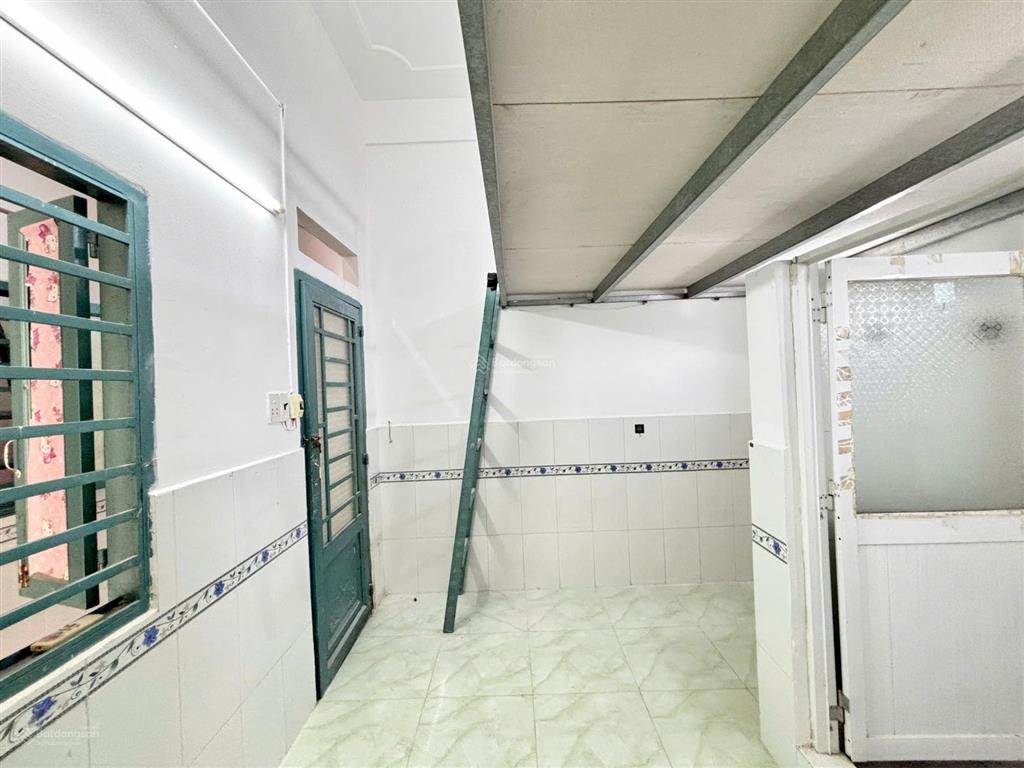 Cho thuê phòng trọ sinh viên giá siêu rẻ chỉ 2.500.000đ, thang máy, an ninh. hình thật, giá thật