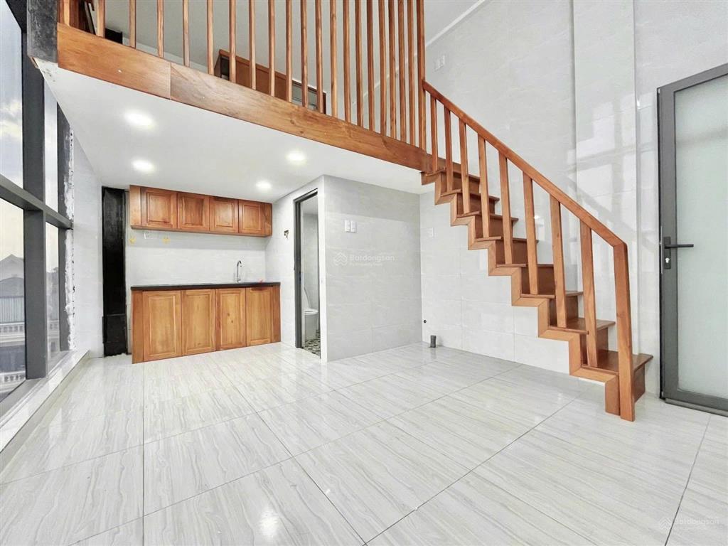 Duplex ban công  gác cao 2m siêu thoáng rộng  ngay aeon tân phú  đại học công thương