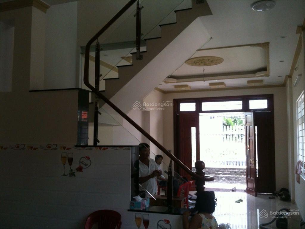 Bán nhà mặt tiền đường 185 phước long b  ngang 7,5m cực hiếm  giảm sốc 4,5 tỷ