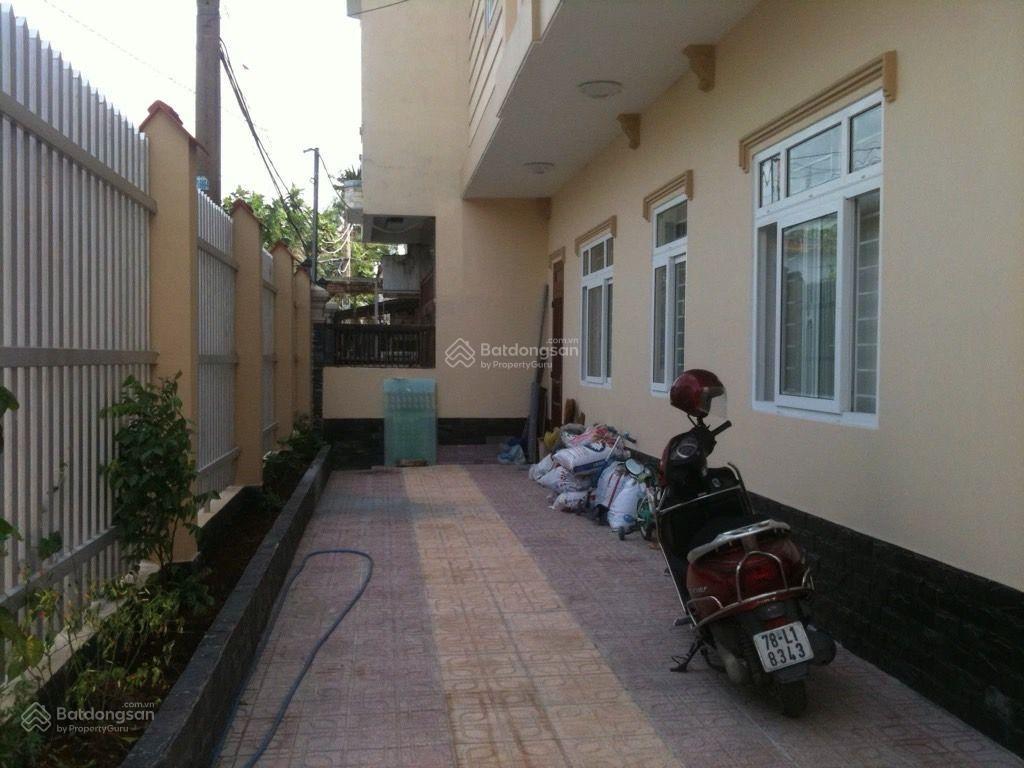 Bán nhà mặt tiền đường 185 phước long b  ngang 7,5m cực hiếm  giảm sốc 4,5 tỷ