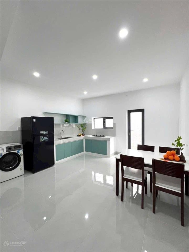 Bán gấp nhà riêng 3pn, 2wc 1,45 tỷ, 100m2 tại cầu bạch đằng 2, tân uyên, bình dương