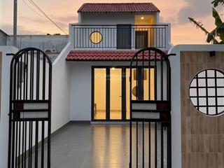 Bán gấp nhà riêng 3pn, 2wc 1,45 tỷ, 100m2 tại cầu bạch đằng 2, tân uyên, bình dương