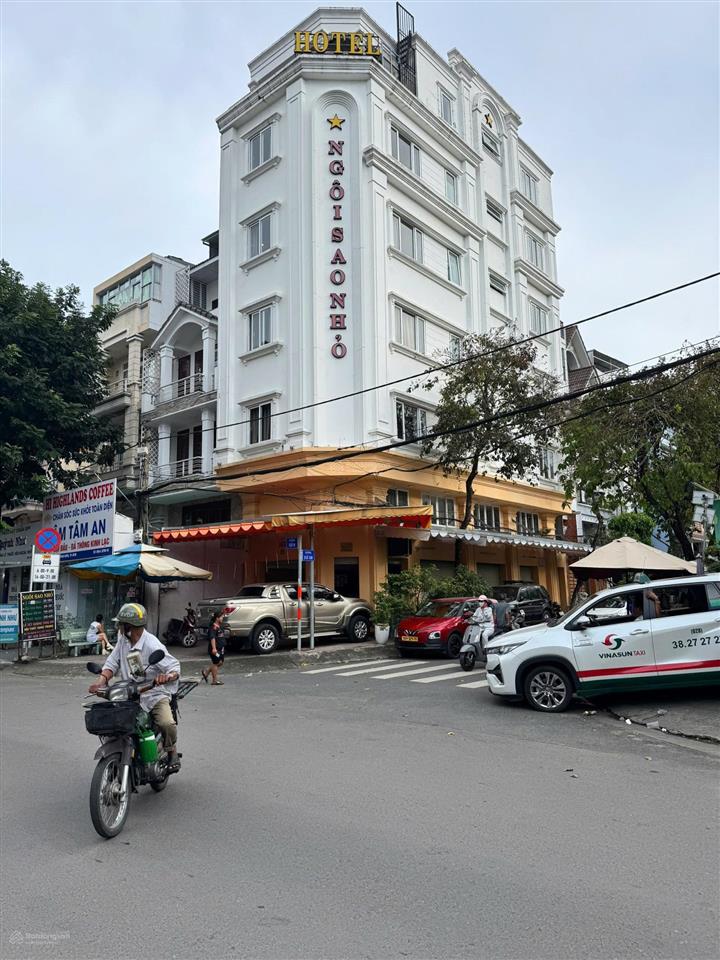 Siêu phẩm căn góc 2mt đối diện với bvqt nam sài gòn ks có 24 phòng bán giá 27,5 tỷ  0903 870 ***