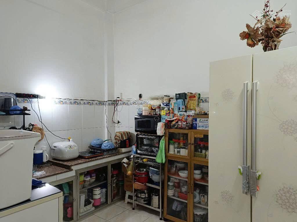 Q8 nhà đẹp btct kiên cố hẻm xe hơi  sổ vuông vức chỉ 6tỷx bé xíu