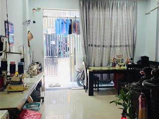 Tân phú  hoàng xuân nhị  cạnh chợ trần văn quang  ngang 4m chỉ 4 tỷ nhỉnh xíu