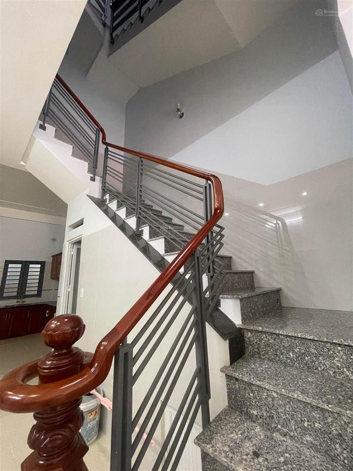 Mặt tiền đường số  nguyễn thị tú  khu kinh doanh sầm uất đa ngành nghề ngang 5m chỉ 9 tỷ nhỉnh