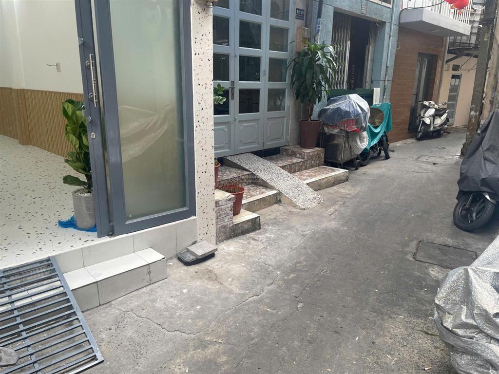 Nhà hẻm vip thông 291 võ văn tần, trung tâm quận 3, hẻm thông, vị trí đẹp