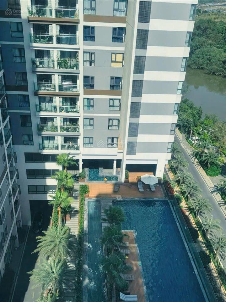 Trống sẵn  cho thuê dlusso 2pn góc dt 75m