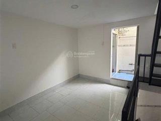 Bán nhà gấp đường bùi minh trực, quận 8, 24m2, giá 1 tỷ 800