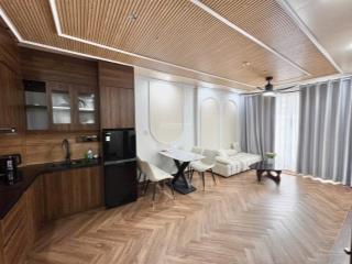Chính chủ cần bán gấp căn góc 3n tòa b2905 the queen full nội thất cao cấp view đẹp (bao thuế phí)