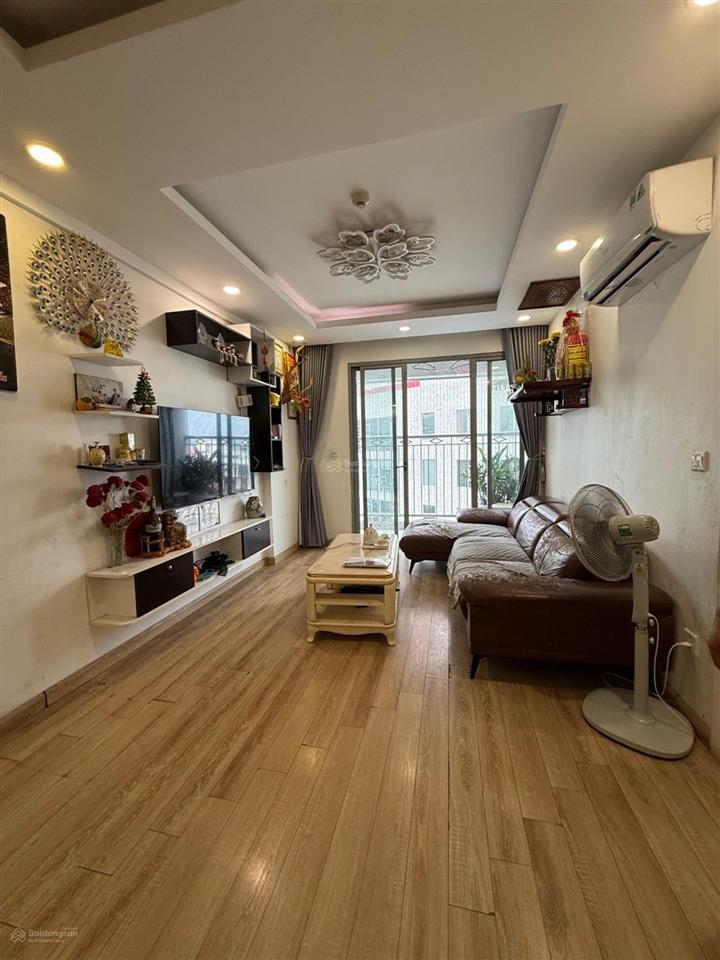 Chính chủ có việc cần bán gấp căn 2 phòng ngủ 80m2 vào ở ngay imperial 360 giải phóng full nội thất