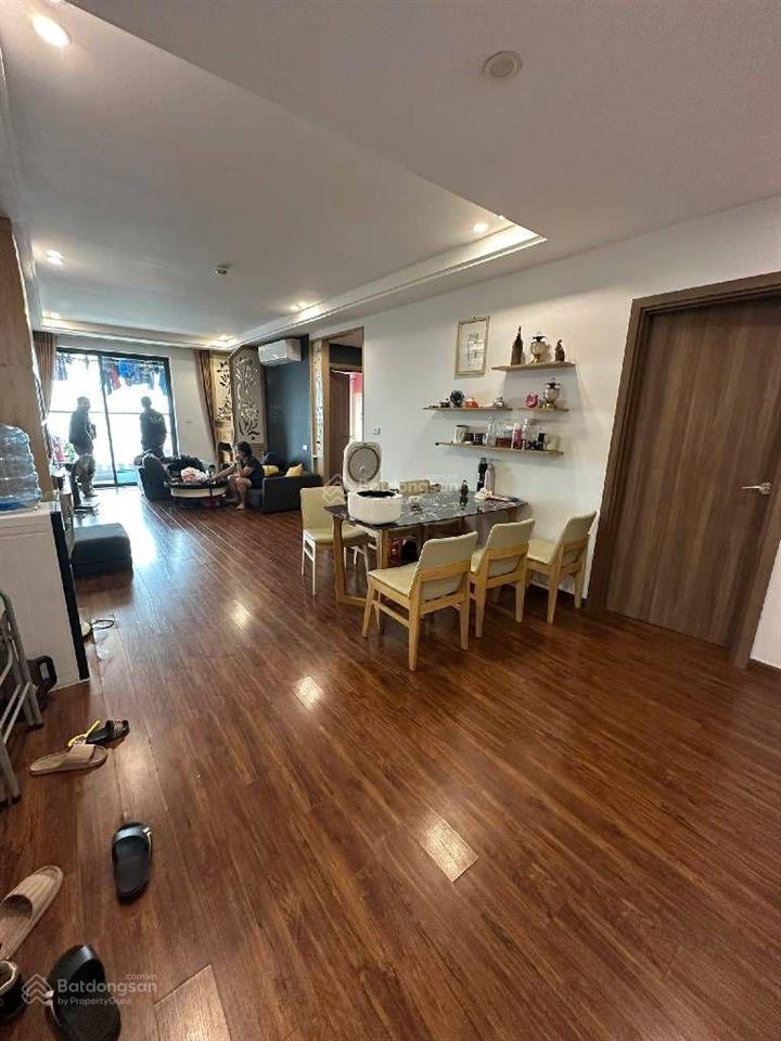 Chính chủ bán căn hộ 3 phòng ngủ tại sky central 176 định công vành đai 2.5