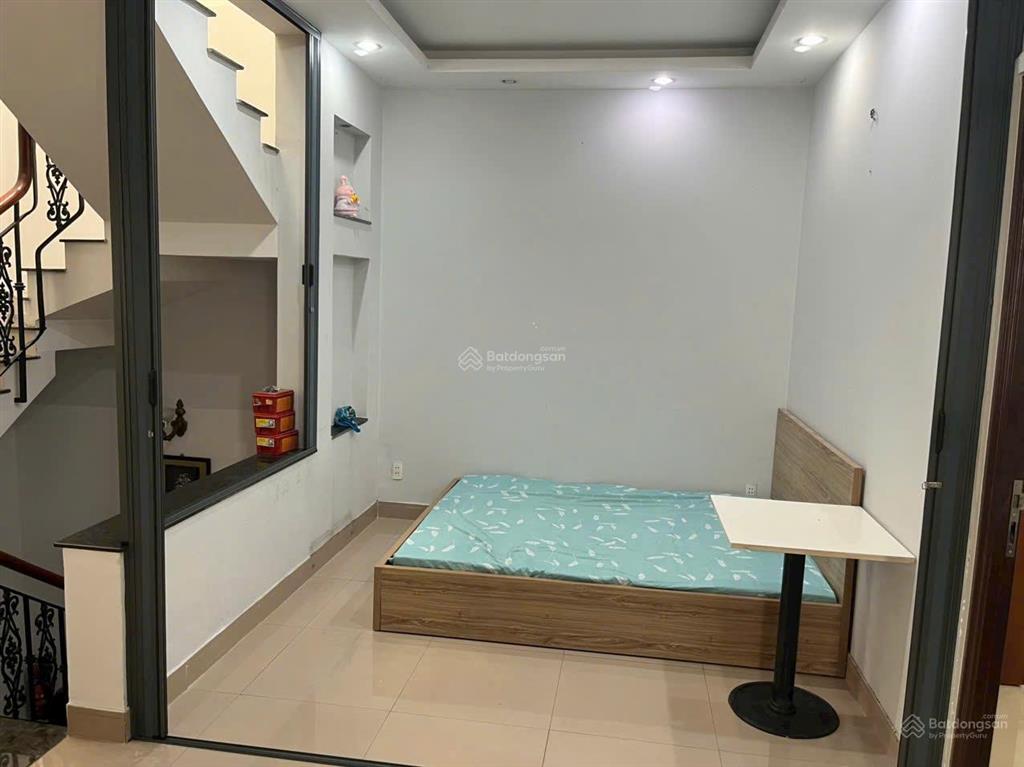 Chính chủ cho thuê nhà nguyên căn 18b nguyễn thị minh khai, gần bệnh viện nhi đồng 2, 10pn