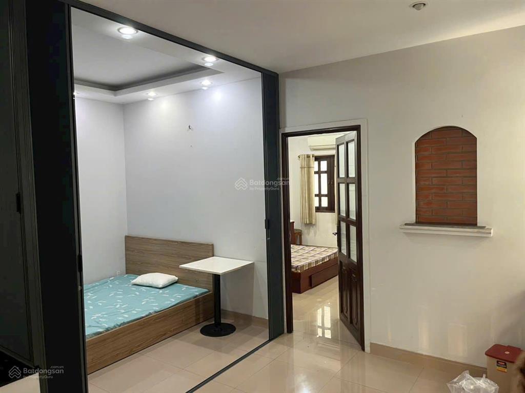 Cho thuê nhà hẻm vip 18b nguyễn thị minh khai  quận 1