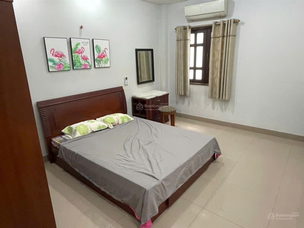 Cho thuê nhà hẻm vip 18b nguyễn thị minh khai  quận 1