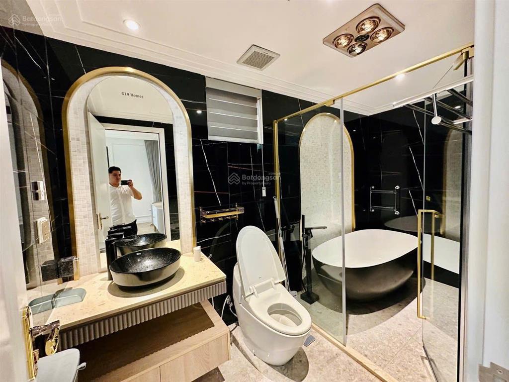 13 tỷ  128m2 sky park cầu giấy  căn góc 3pn 2vs, 3 logia, 1 kho.  0972 433 ***