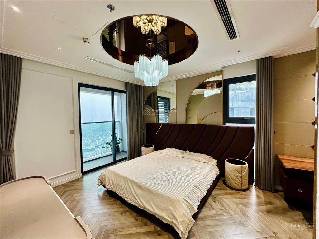 Siêu hot! n01t1 căn góc 133m² 4pn3wc view hồ, tầng trung đẹp, sẵn sổ, lót xe.  0972 433 ***