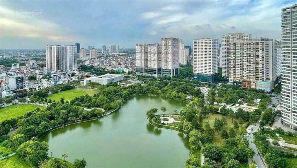 Chính chủ cho thuê căn 2pn 87m2 view hồ ngđ. full nội thất vào ở ngay.  0972,433,893