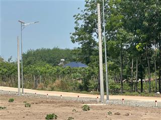 Vị trí giáp tp. hcm khu vực tiềm năng diện tích 5x40m, 140m2 tc