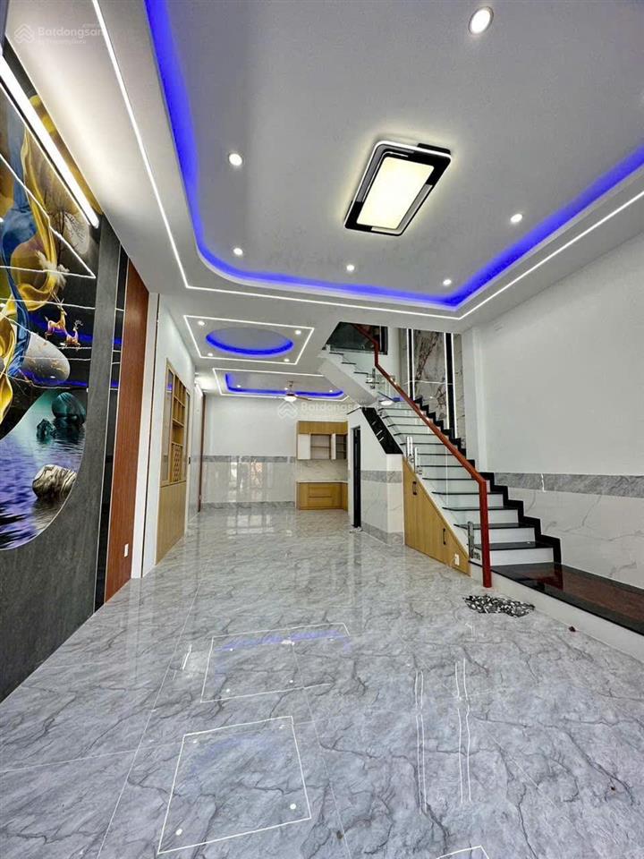 Giá tốt  ngay lê văn việt  ngã ba mỹ thành, 7 tỷ.