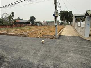 Chính chủ cần bán lô góc trục chính ngã tư đường tại trại láng đoài phương cách ql21 1km