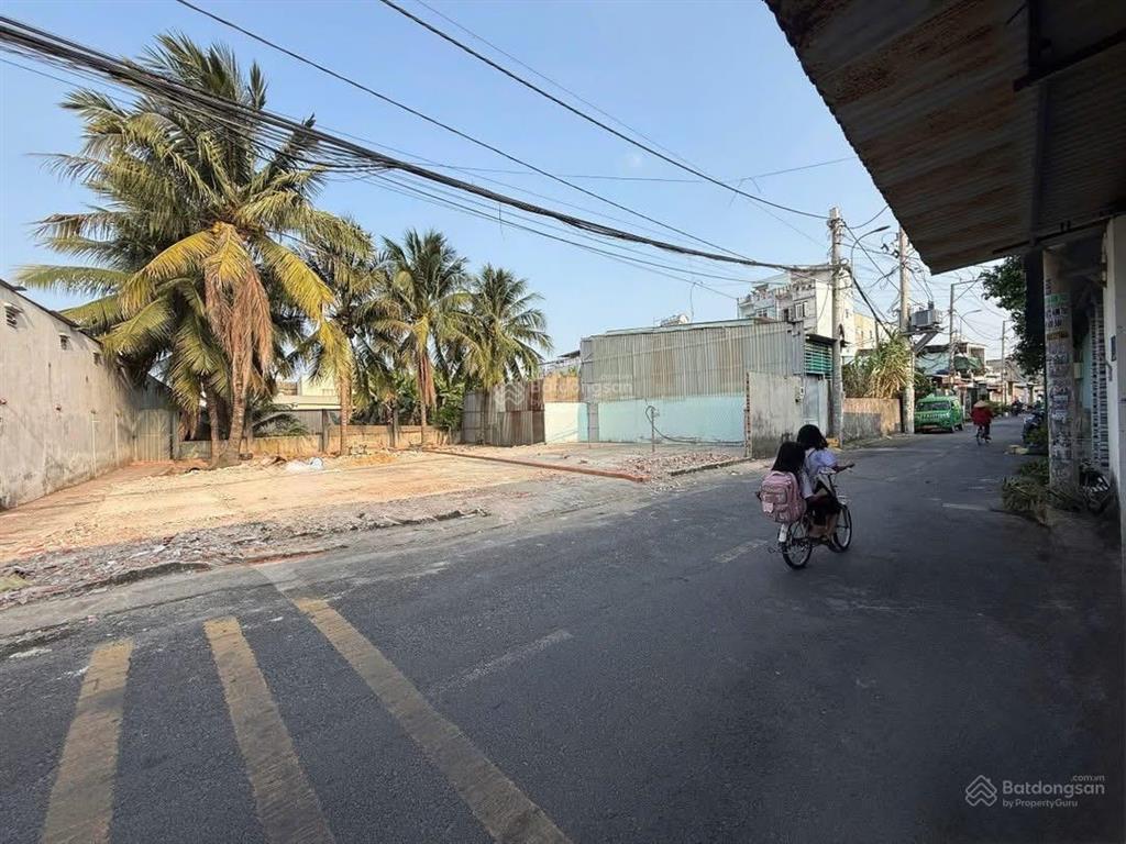Cần bán nhanh lô đất ngay cạnh ga metro số 8 chỉ đúng 500m
