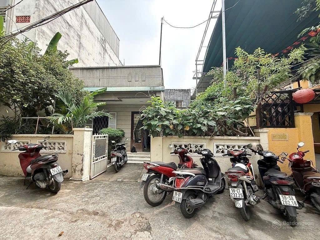 Bán nhà chính chủ lâu đời cách 1 căn ra mặt tiền nguyễn văn đậu p6 bình thạnh, 9x20m chỉ 22tỷ
