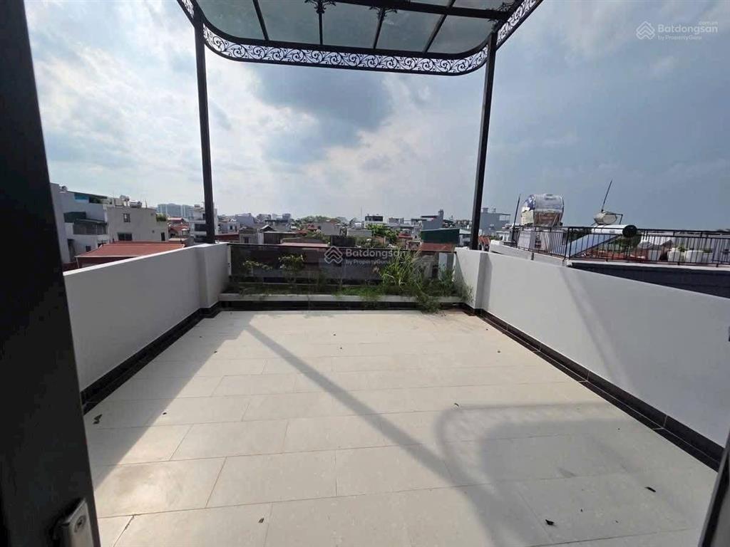 Chính chủ cần bán nhà ở phúc lợi, long biên, 7,9 tỷ, 43m, 5 tầng, 3 ngủ rộng