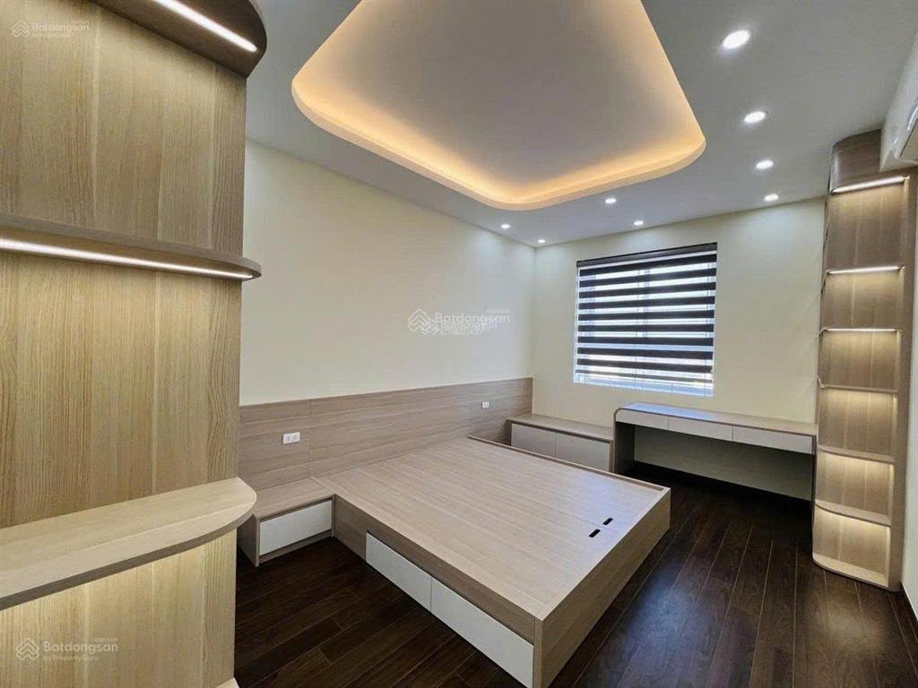 Hh2 bắc hà tố hữu  lô góc tầng cao  view đẹp  full nội thất xịn