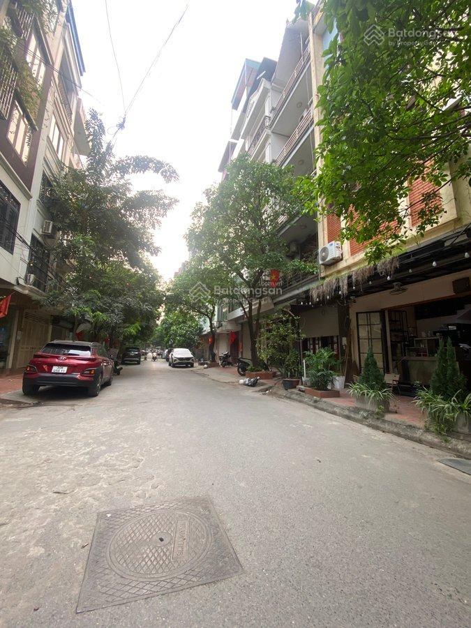 Bán nhà ngô thì nhậm , ô tô kinh doanh , trung tâm quận . dt= 50m, 5 tầng giá 12tỷ , hàng đầu tư.