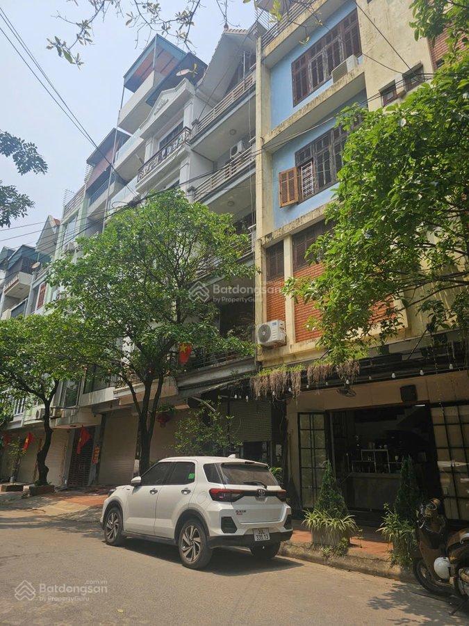 Bán nhà ngô thì nhậm , ô tô kinh doanh , trung tâm quận . dt= 50m, 5 tầng giá 12tỷ , hàng đầu tư.