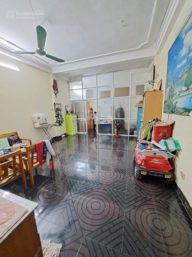 Siêu phẩm thanh xuân  mặt ngõ phân lô  ô tô tránh  kinh doanh đỉnh  sát phố tố hữu