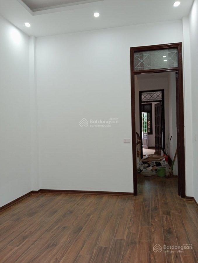 Mặt phố văn quán  mặt chợ sầm uất  vỉa hè kinh doanh bất chấp  ô tô tránh  106m2  32.5 tỷ