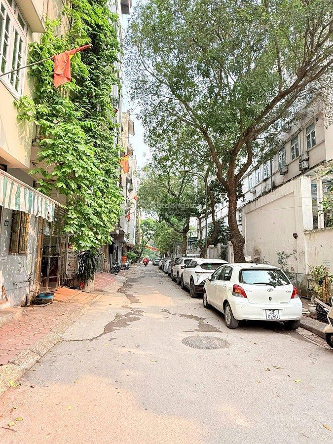 Chủ gấp bán  giảm ngay 1.5 tỷ  nhà mặt phố
văn quán5 tầng kinh doanh đỉnh ô tô tránh, 2 mặt thoá