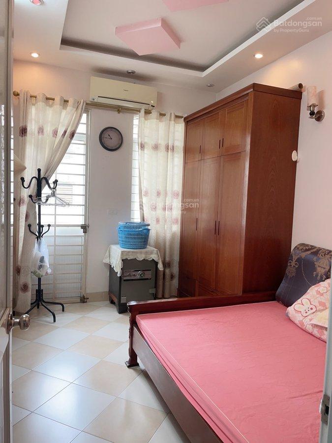 Chủ gấp bán  giảm ngay 1.5 tỷ  nhà mặt phố
văn quán5 tầng kinh doanh đỉnh ô tô tránh, 2 mặt thoá