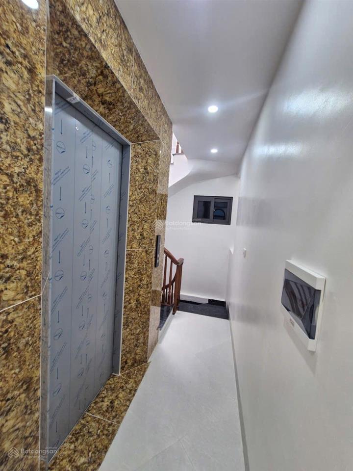 Tây mỗ  nhà mới keng 5 tầng thang máy  ô tô đỗ cửa  chỉ 7.95 tỷ