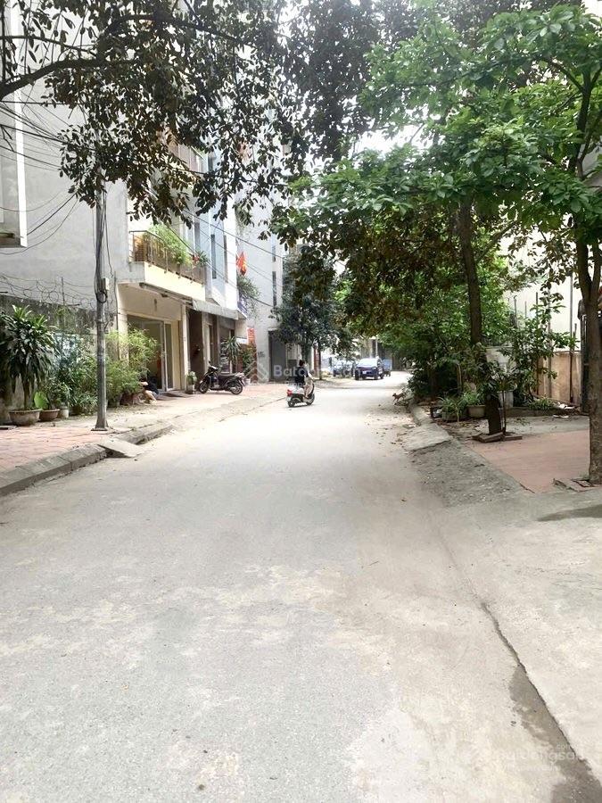 Mặt phố lý thường kiệt  giá ngộp hiếm có trong khu vực  nhà xây 5 tầng mới đẹp  thửa đất nở hậu