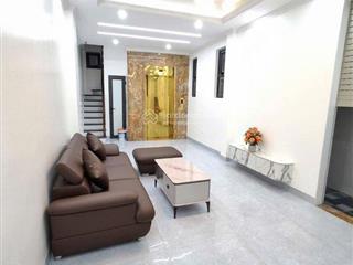 Chủ nhà cần tiền, giảm sâu  nhà trần phú, hà đông 6 tầng thang máy giá chỉ 10.8 tỷ