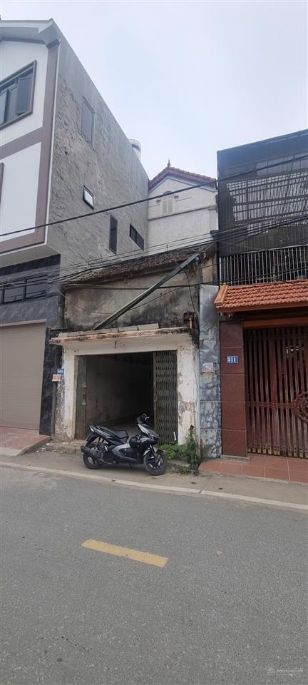 Bán mảnh đất kinh doanh,đường trước nhà 2 ô tô, đông la, hoài đức hà nội , dt=30m, mt 4 giá 3,95tỷ.