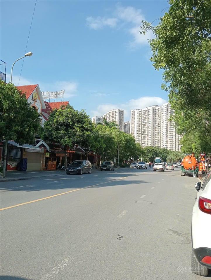 Siêu phẩm tòa nhà 7 tầng thang máy  diện tích 130m²  kinh doanh đỉnh cao