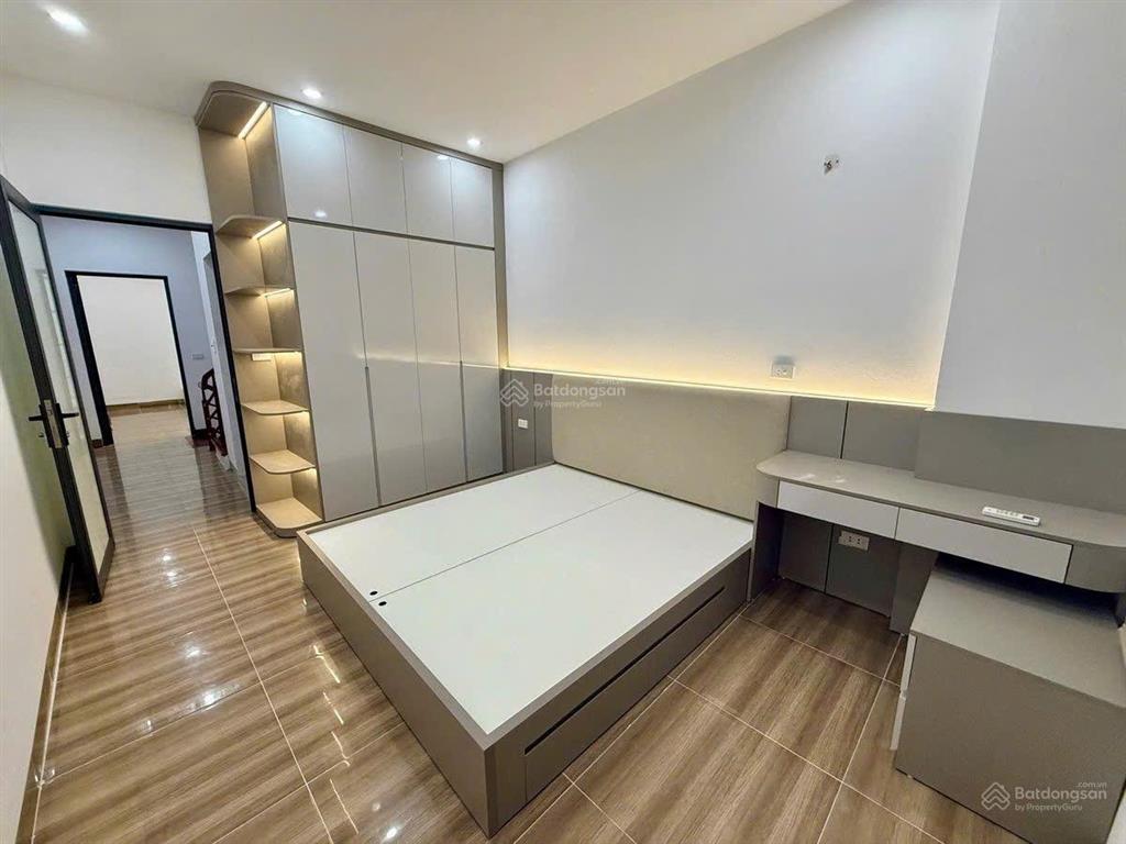 Đầu tư hay ở đều đẹp  nhà 4 tầng, 3 phòng ngủ  vạn phúc, gần phố lụa, chỉ xách vali về ở