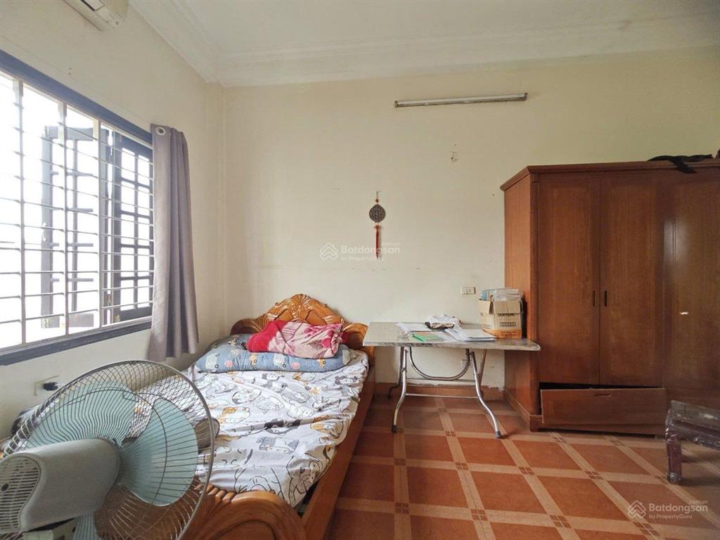 Nhà dân xây phan đình giót, la khê hà đông, ô tô đỗ cửa dt= 80m2, 3 tầng, mt 12m, giá 10 tỷ, lô góc