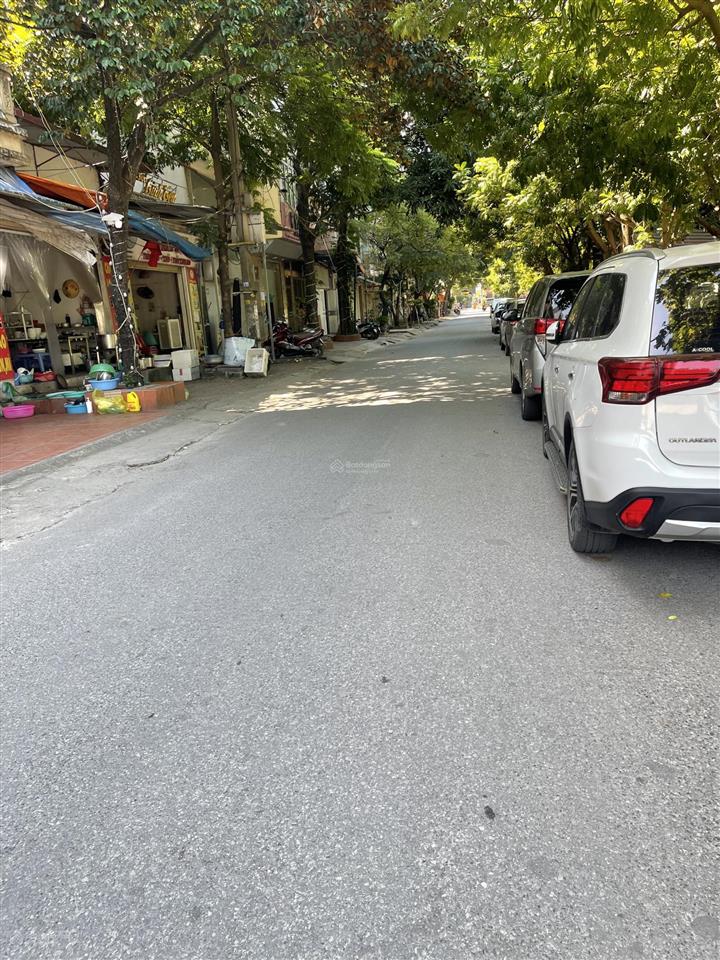 Liền kề văn quán phân lô ô tô tránh kinh doanh đỉnh cao dt= 85m, 5 tầng giá 21 tỷ.