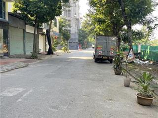 Phân lô ô tô tránh, vỉa hè rộng, kinh doanh đa dạng tại kiến hưng hà đông dt=64m, mt 5,5 giá 12ty