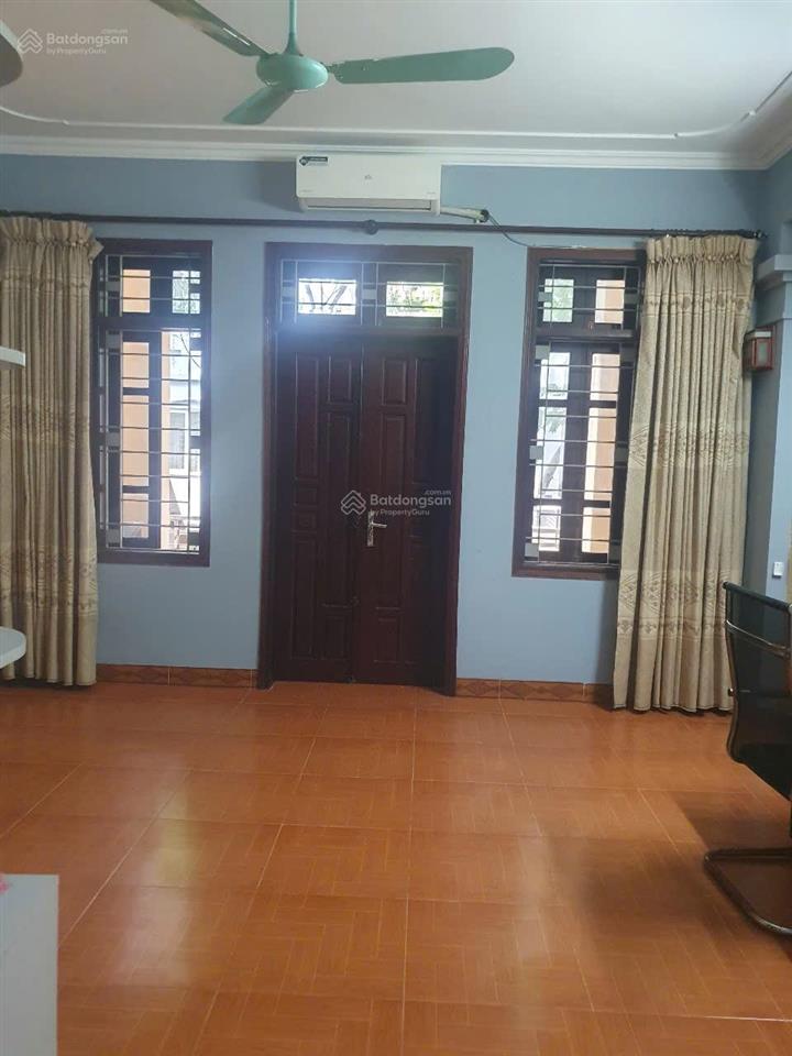 Phân lô ô tô đỗ cửa ngô quyền hà đông dt=28m2, mặt tiền 4m, 5 tầng giá 5,5 tỷ dân xây (giá đầu tư)