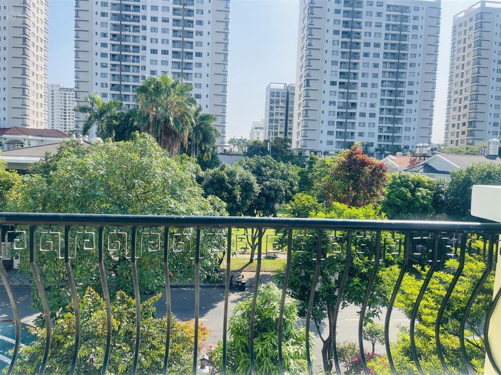 Bán nhà biệt thự mỹ phú 1, 135 tỷ, 291m2, view đẹp, giá ưu đãi