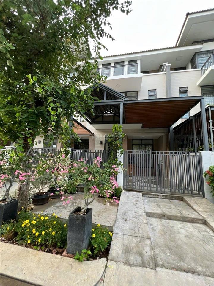 Bán bt siêu hot tại lavila kiến á  nhà bè, 201m2 nhà full nội thất đẹp sang trọng